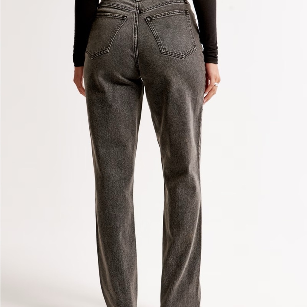 Abercrombie & Fitch 90s Straight Ultra High Rise Curve Love